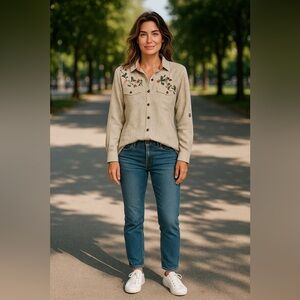 Women's Teddi Blouse Plaid Brown & White VTG Acorns & Leaves Embroidered EUC Med